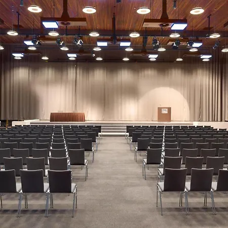 Hotel Nh Eindhoven Conference Centre Koningshof 4*