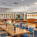 Nh アイントホーフェン カンファレンス センター コーニングスホーフ 4*