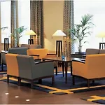 Nh アイントホーフェン カンファレンス センター コーニングスホーフ 4* フェルトホーフェン